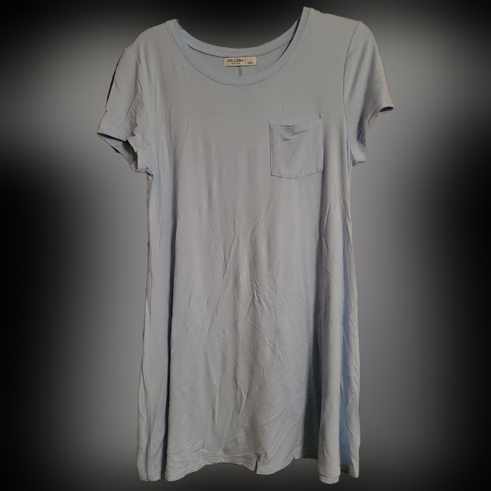 2 Juniors T-Shirt Dresses